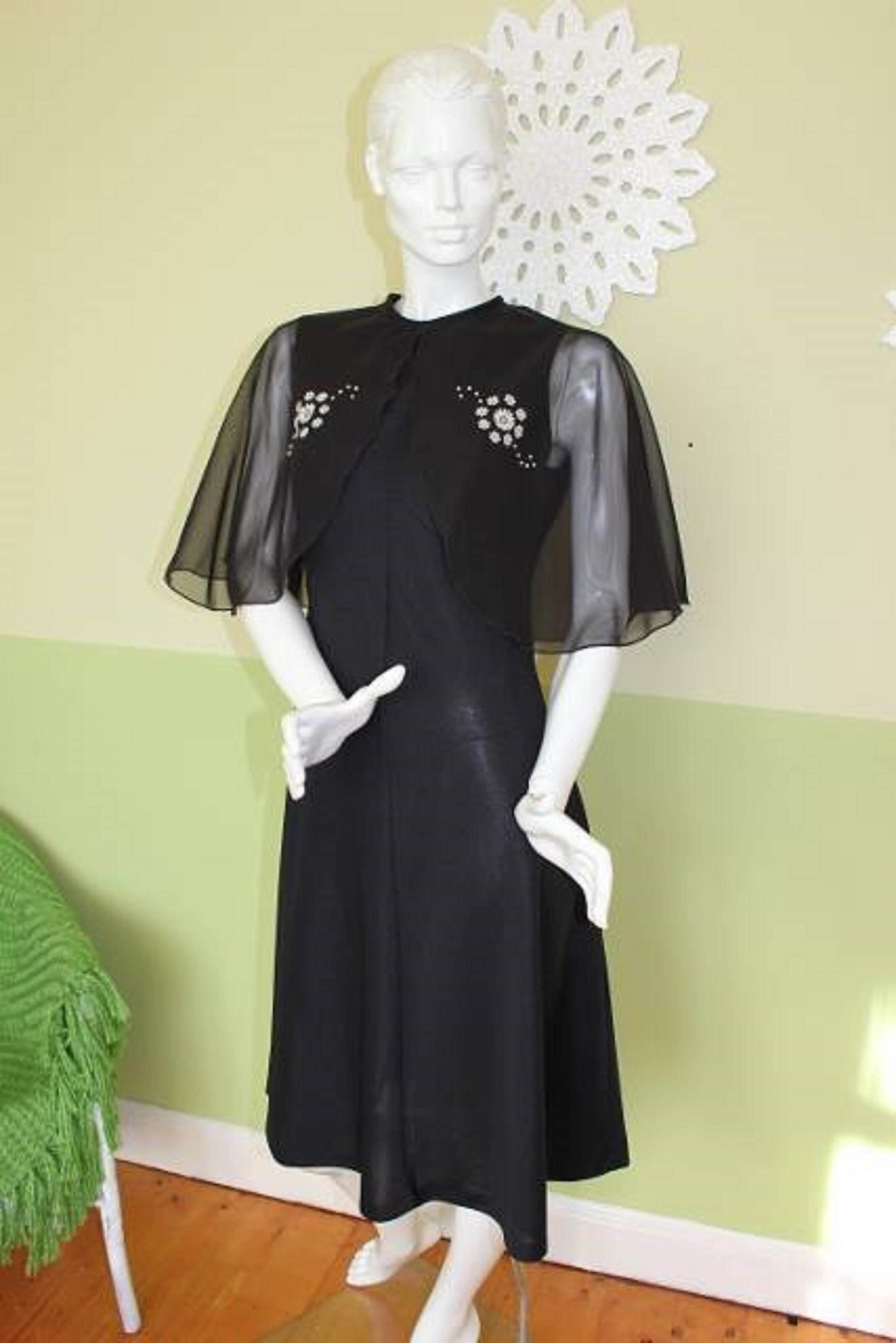 70s Black Cape Dress Retro Mole Vintage