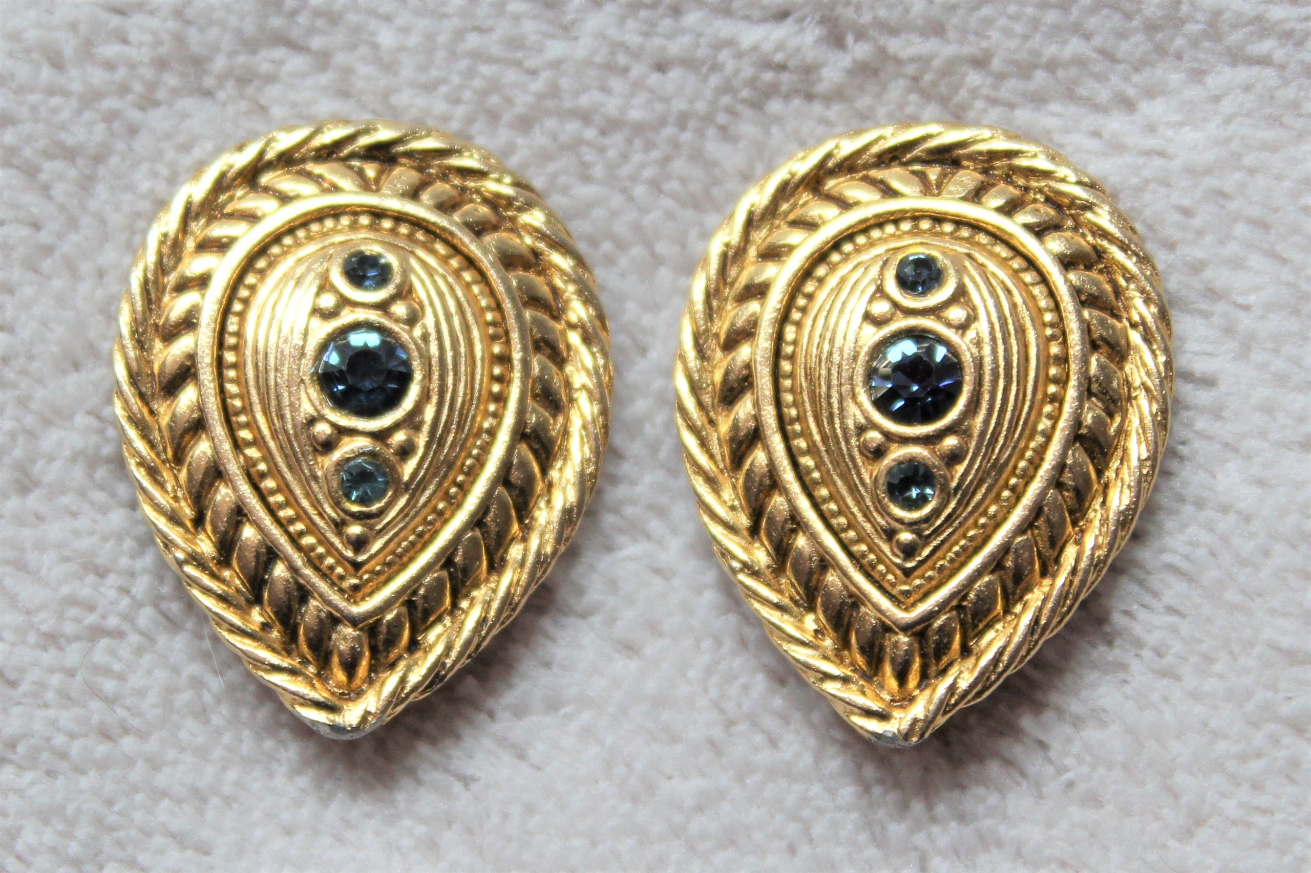 Vintage 80s earrings sales